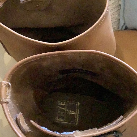Frye Veronica Boots 🤎🤎🤎🤎 - Picture 6 of 14